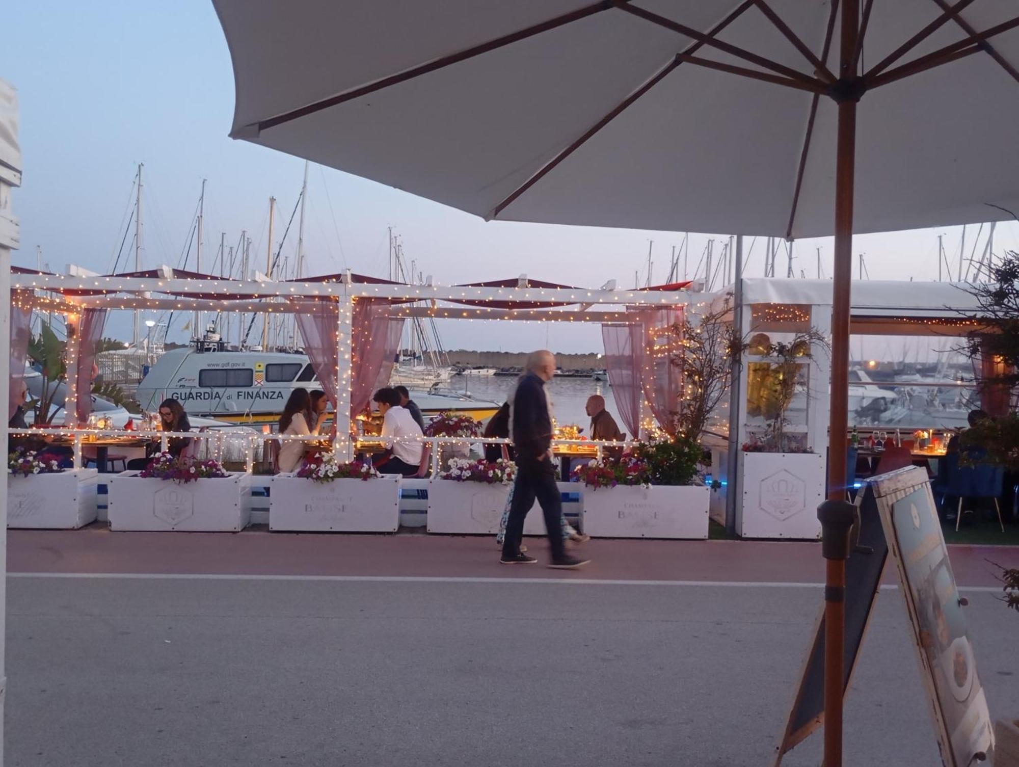 Appartamento 50 Mt Dal Mare Ostie Extérieur photo